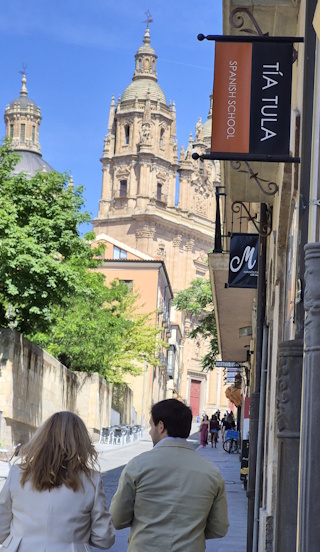 Tía Tula