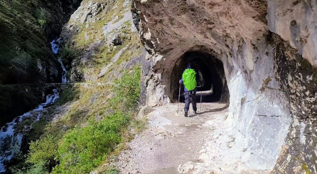 Tunnel Ruta del Cares